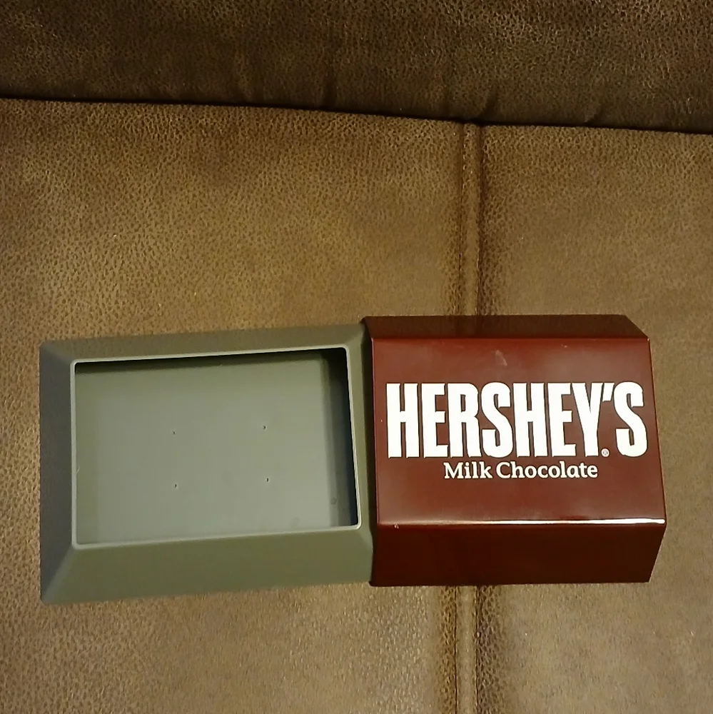 Hershey's Milk Chocolate Bar Sliding Storage Box
